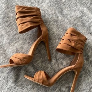 Brand new stilettos 👠 size 6